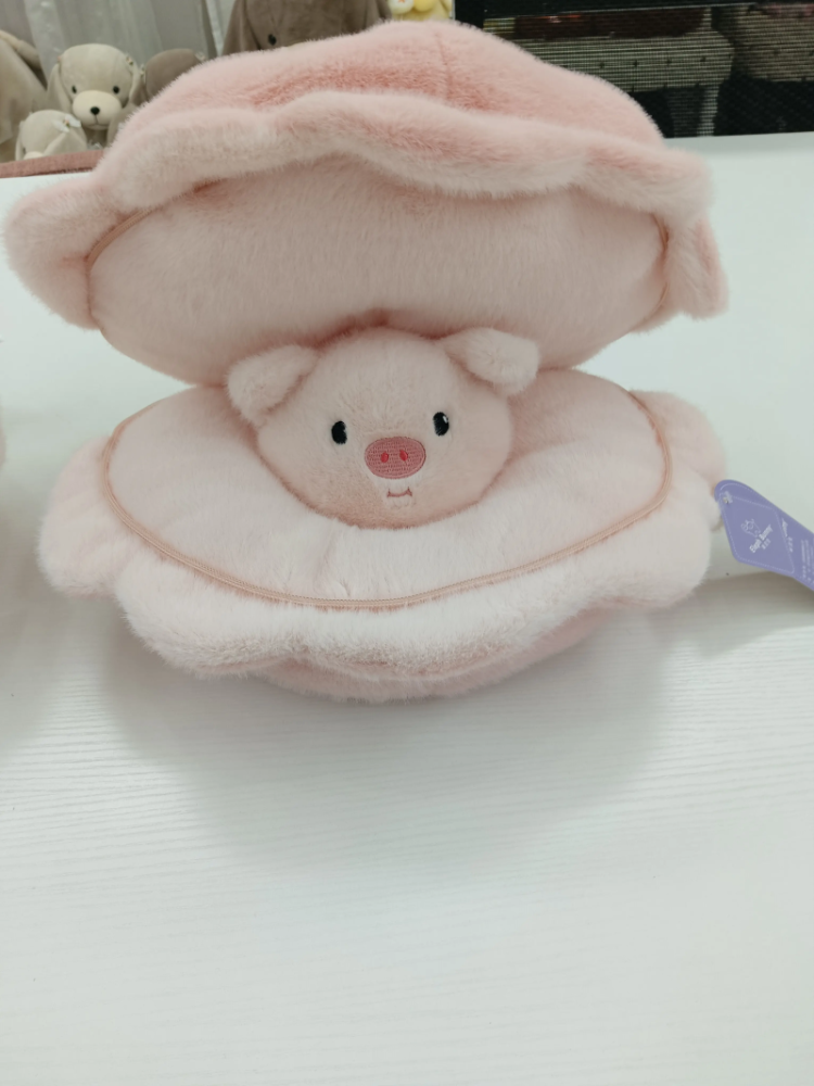 Pillow Back Cushion Figurine